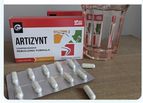 ARTIZYNT Packung mit Blister und Glas Wasser
